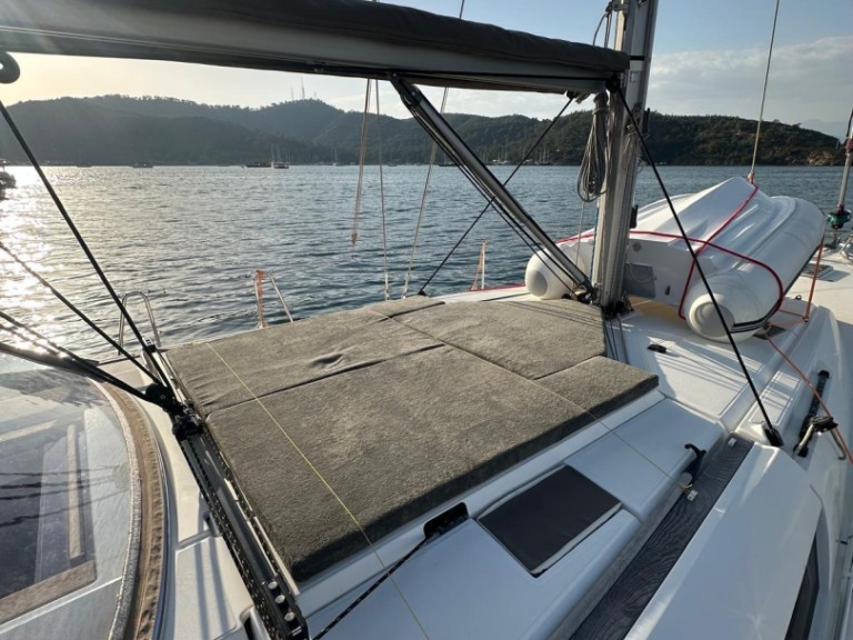 Sailboat to hire Fethiye at the best price