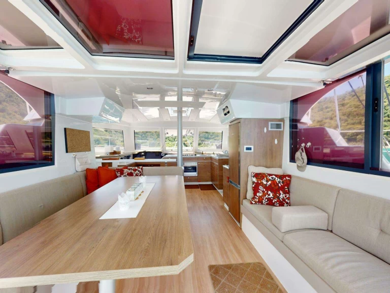 Yacht charter Leeward Island - Bali AQUATIC ODYSSEY on SamBoat