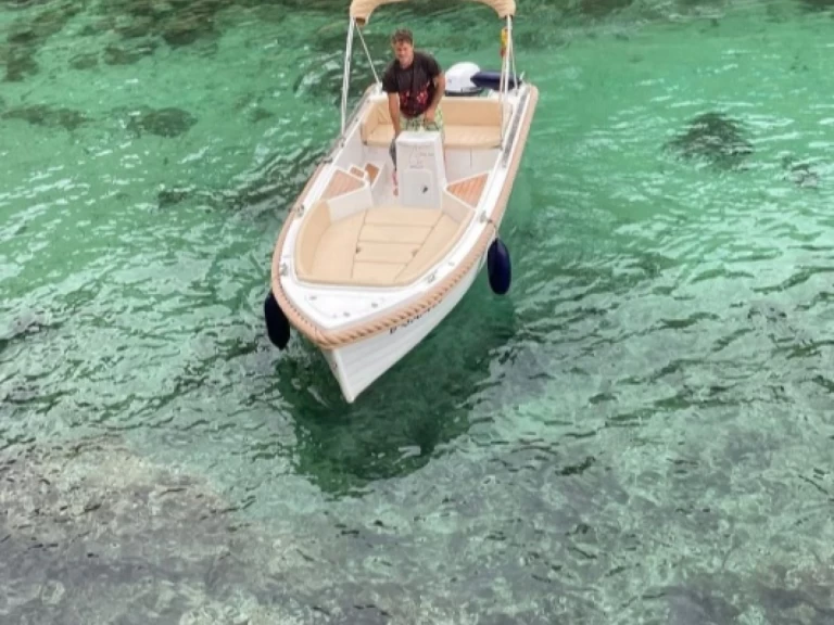 Motorboat hire in Sant Antoni de Portmany - Silver Yacht Silver yacht 4'95