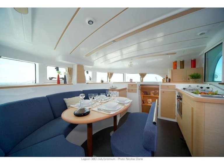Yacht charter Kos - Lagoon Lagoon 380 S2 on SamBoat