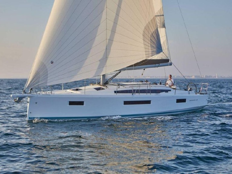Yacht charter Benitses - Jeanneau Sun Odyssey 410 on SamBoat