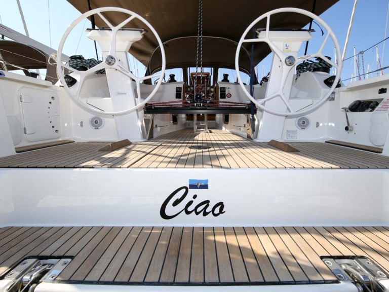 Sailboat hire in Murter-Kornati - Bavaria Cruiser 41S