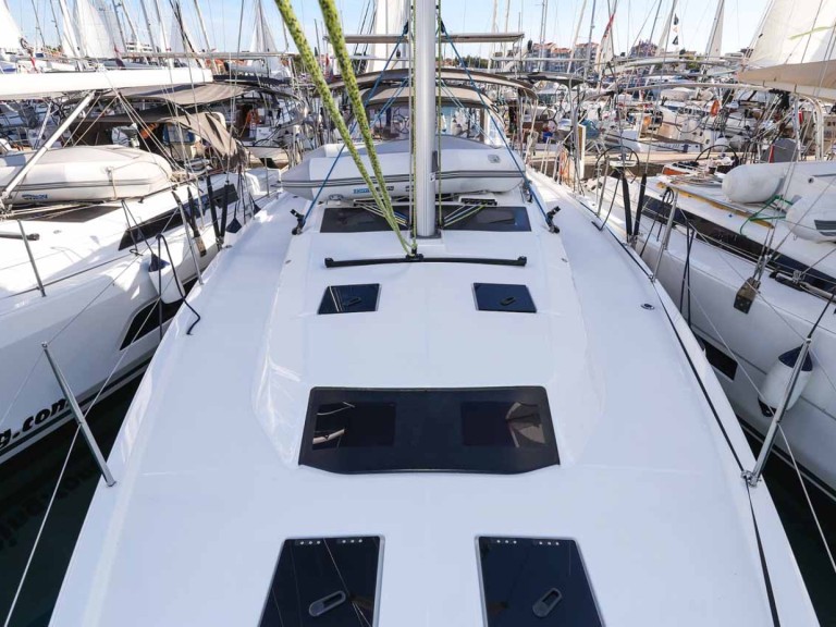 Hire Sailboat with or without skipper Dufour Jezera