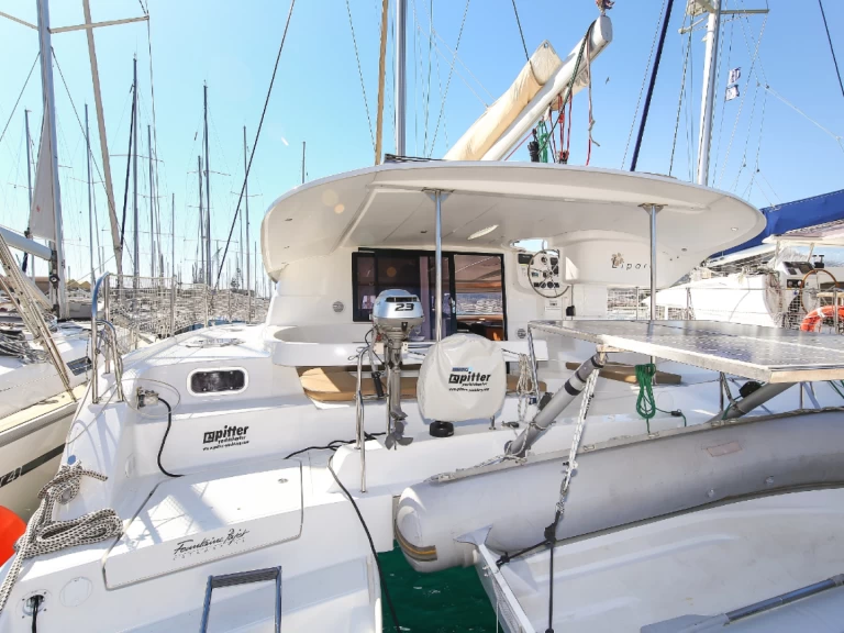 Catamaran to hire Zadar at the best price