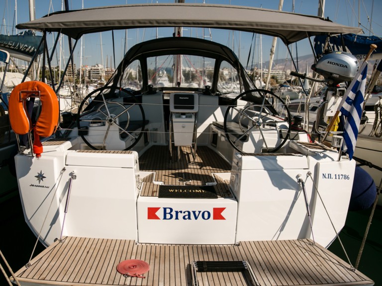 Yacht hire Alimos cheap Sun Odyssey 449