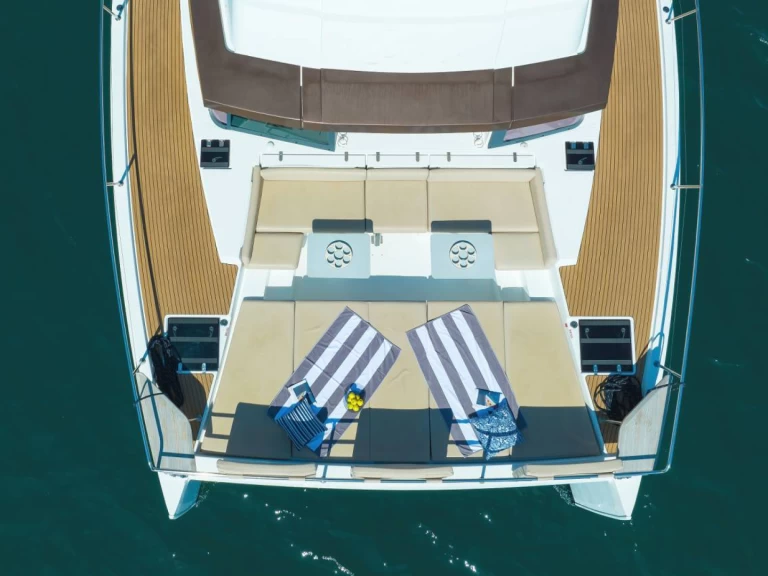 Motorboat hire in Sukošan - Bali Bali 4.3 MY