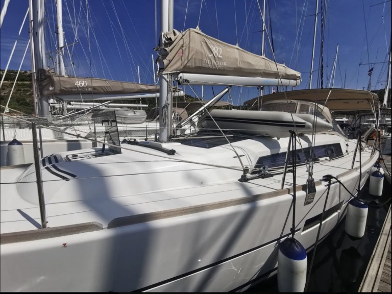 Yacht hire Drage cheap Dufour 382 Grand Large