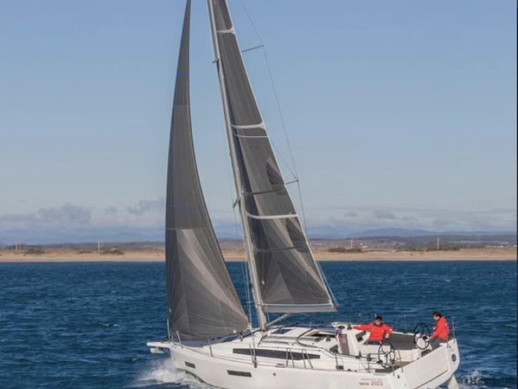 Yacht hire Drage cheap Sun Odyssey 380