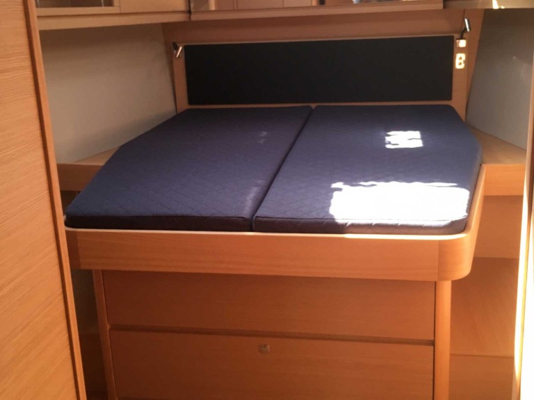 Hire Sailboat Dufour with a boat licence