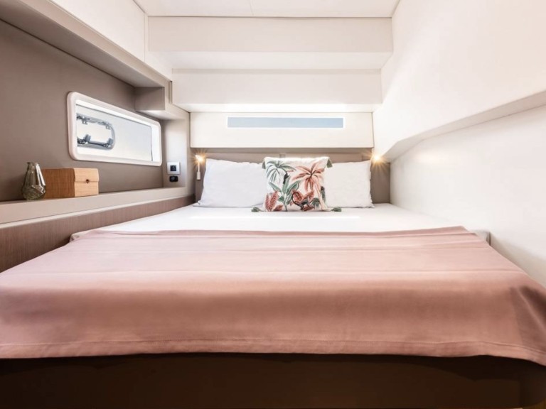 Yacht hire Drage cheap Bali 4.2