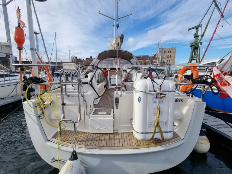 Hire Sailboat with or without skipper Delphia Gdańsk