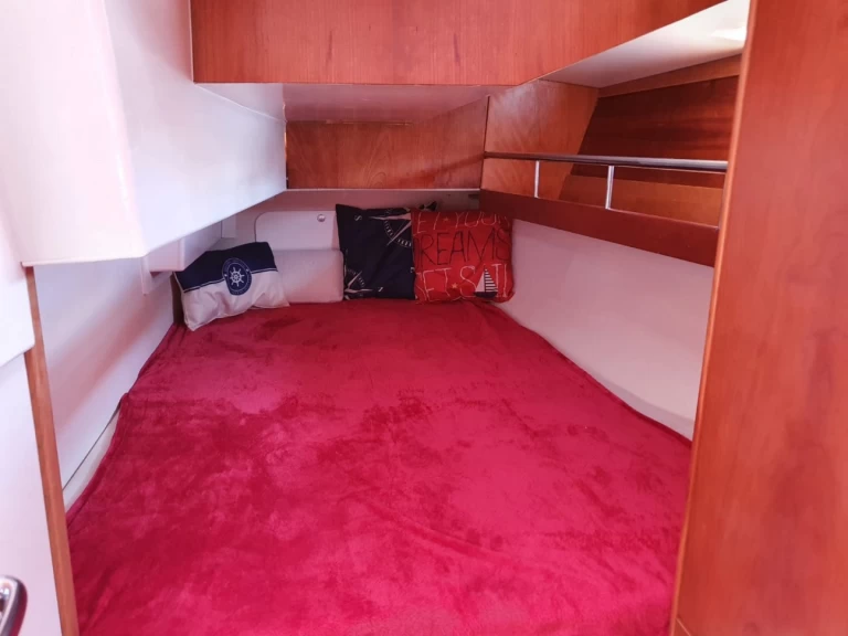 Charter a Hanse Hanse 350 in Gdańsk on Samboat