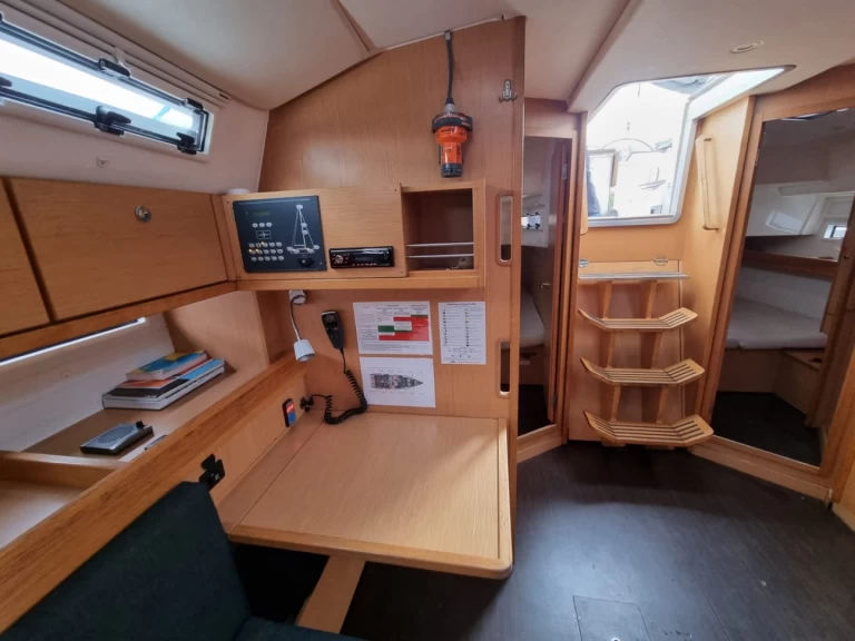 Sailboat hire in Gdańsk - Bavaria Bavaria 45
