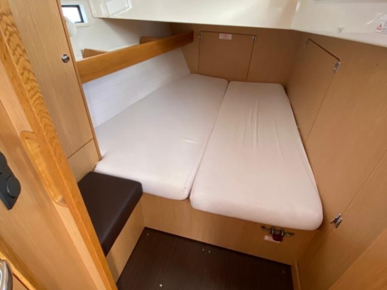 Charter a Bavaria Bavaria 45 in Gdańsk on Samboat