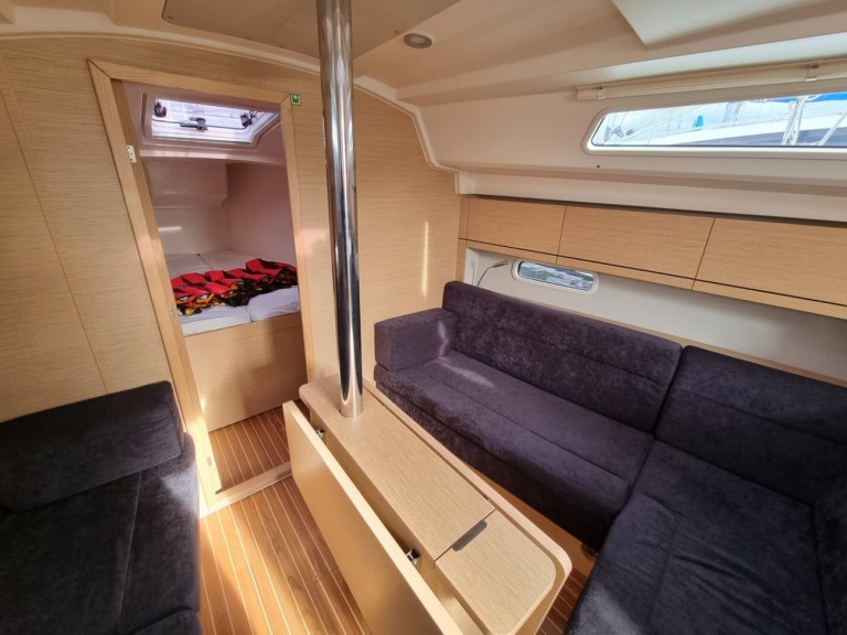 Hire Sailboat with or without skipper Hanse Gdańsk