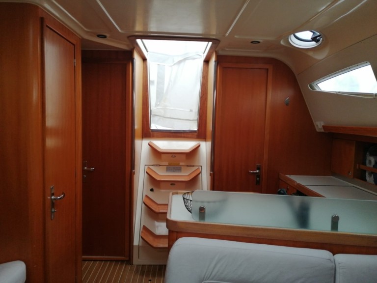 Hire a Elan Impression 384 Vodice