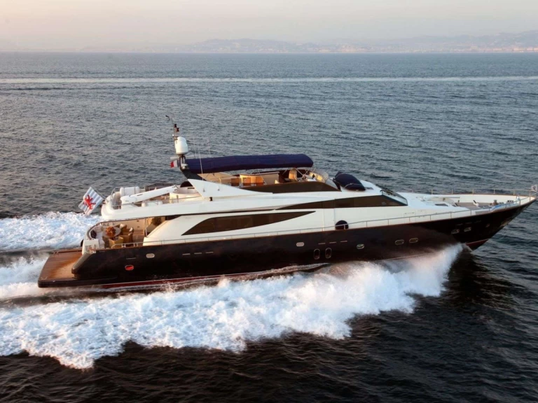Hire Luxury Yacht with or without skipper Guy Couach Athens
