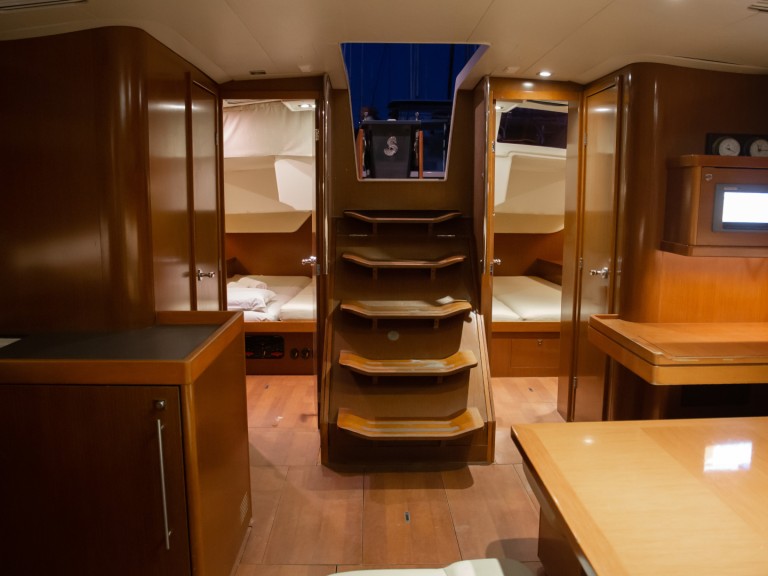 Hire a Bénéteau Oceanis 48 (Refit 2022) Alimos