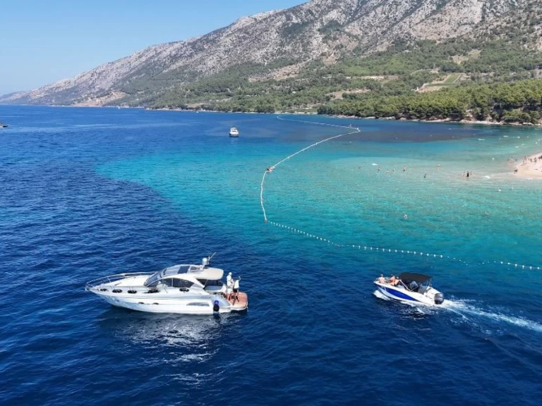 Hire a Mirakul 40 Split