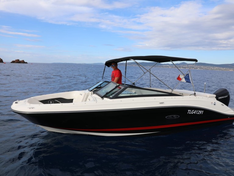 Yacht hire Saint-Raphaël cheap Oceanis 37