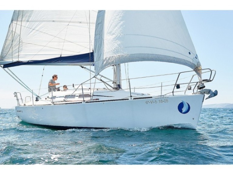 Sailboat hire in Vigo - Elan Elan 31 Performance