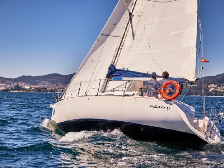 Hire Sailboat Elan with a boat licence