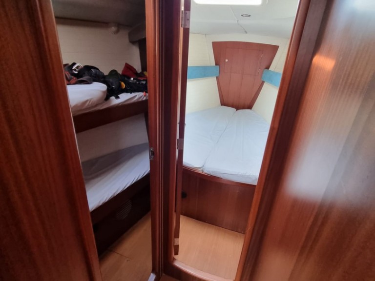 Hire Sailboat with or without skipper Delphia Gdańsk