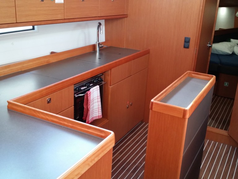 Charter a Bavaria Cruiser 46 in Préveza on Samboat