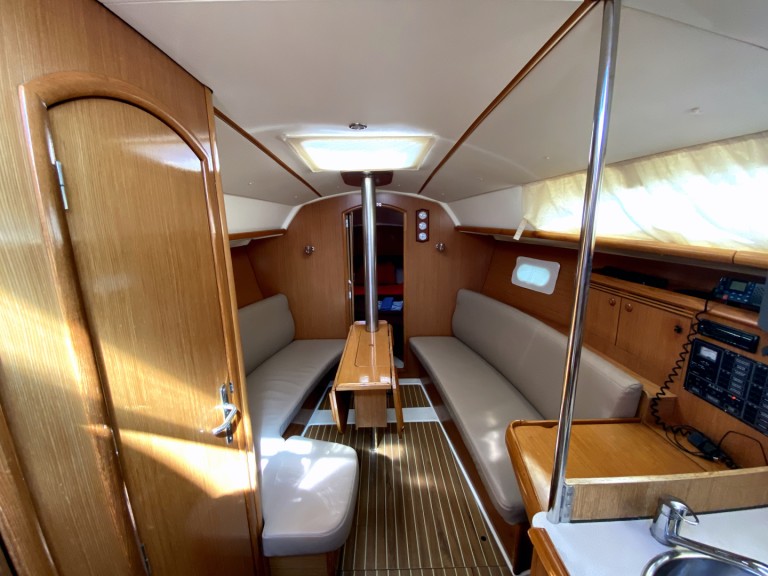 Hire a Jeanneau Sun Odyssey 32 Fethiye