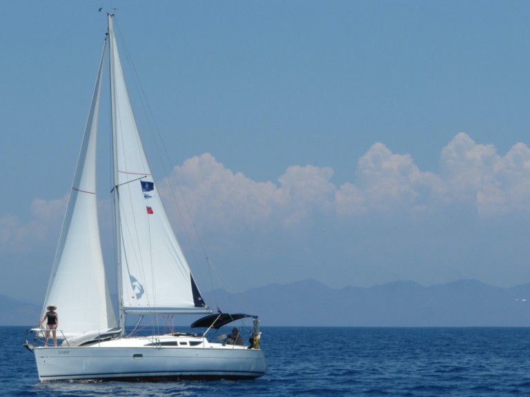 Yacht hire Fethiye cheap Sun Odyssey 32