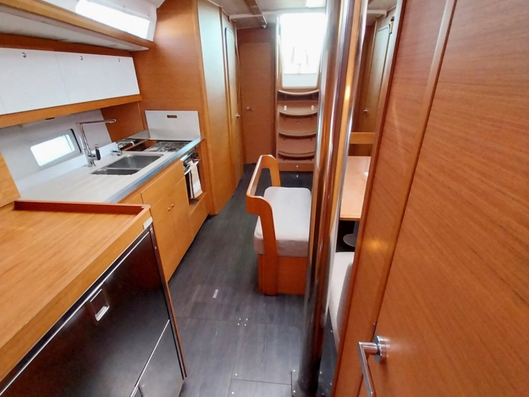 Hire Sailboat Dufour with a boat licence
