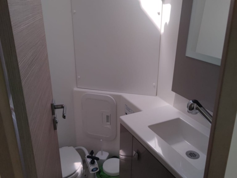 Hire Catamaran with or without skipper Fountaine Pajot Castellammare del Golfo