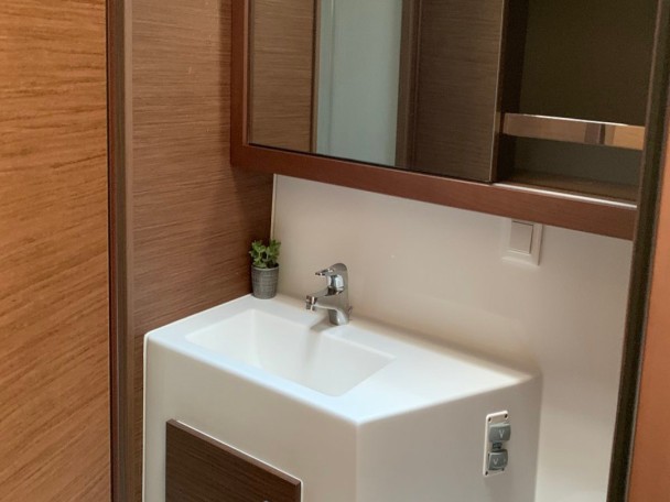 Lagoon Lagoon 42 charter bareboat or skippered in  Lefkáda