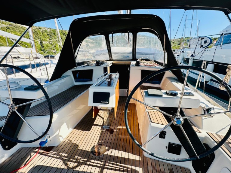 Hire Sailboat with or without skipper Dufour Primošten