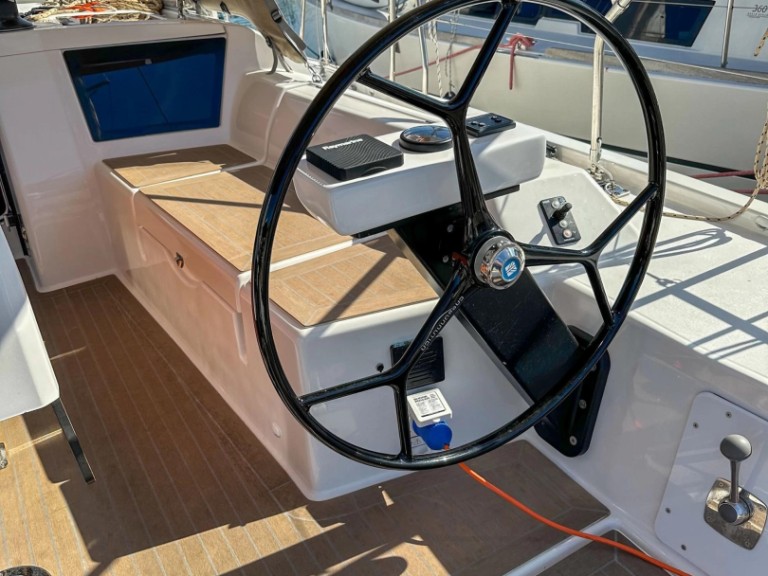 Hire a Dufour Dufour 390 GL Primošten