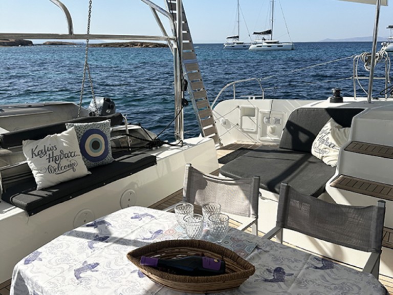 Hire Catamaran with or without skipper Lagoon Alimos
