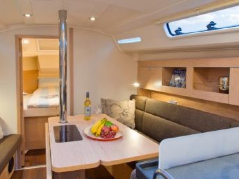 Hire Sailboat Hanse with a boat licence