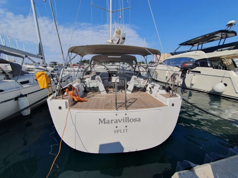 Yacht charter Stari Grad - Hanse Maravillosa on SamBoat