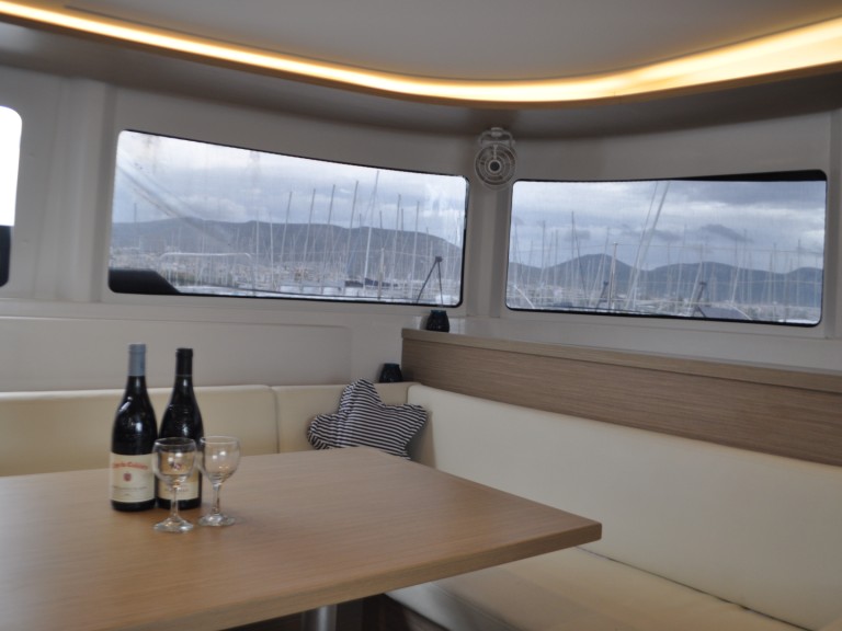 Yacht charter Alimos - Lagoon Lagoon 46 on SamBoat