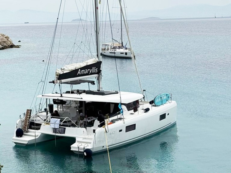 Charter a Lagoon Lagoon 42 in Alimos on Samboat