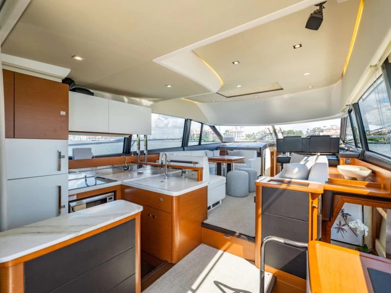 Hire a Prestige Yachts Whiskey &amp; Waves Nassau