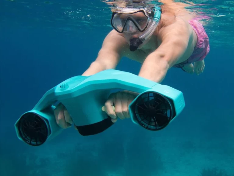 Prua al vento Jaguar 5.7 charter bareboat or skippered in  Italy