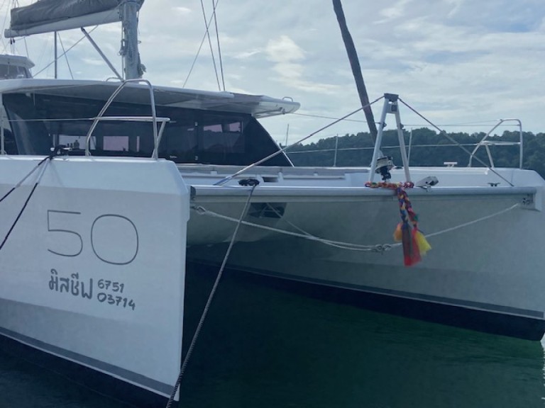 Yacht hire Ao Po cheap Leopard 50