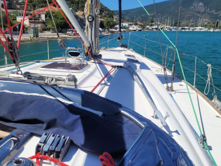 Hire Sailboat with or without skipper Bavaria Nydri