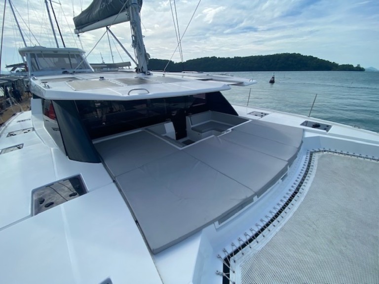 Yacht charter Ao Po - Leopard Catamarans / Robertson & Caine Leopard 50 on SamBoat