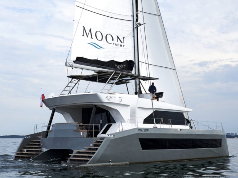 Hire Catamaran with or without skipper Moon Yacht Alimos