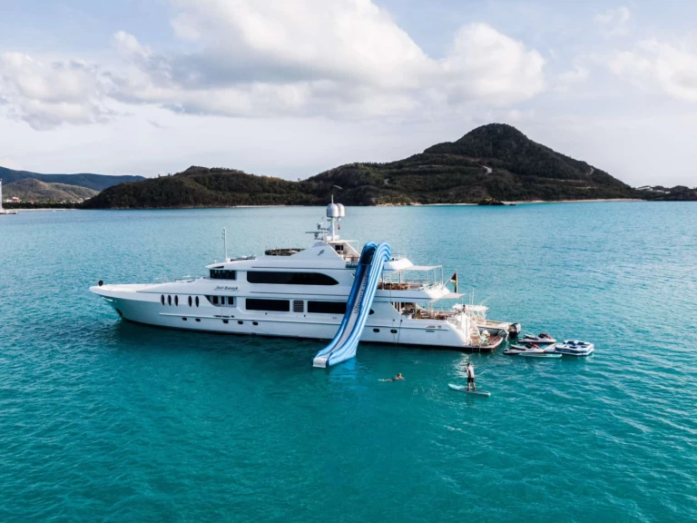 Charter a  Custom Built Aluminum Cutter JUST ENOUGH in Saint Thomas Island on Samboat