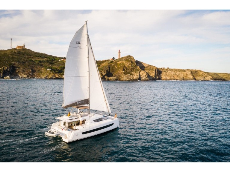 Hire a Bali Bali 4.6 Port d'Andratx