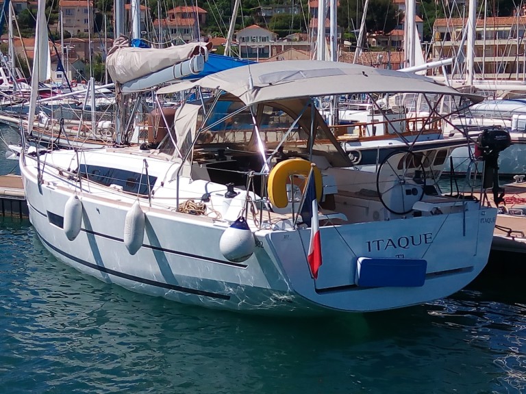 Yacht hire Bormes-les-Mimosas cheap Dufour 382 Grand Large