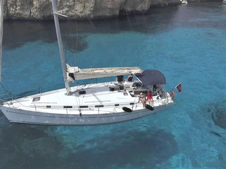 Bénéteau Cyclades 43.3 charter bareboat or skippered in  La Línea de la Concepción